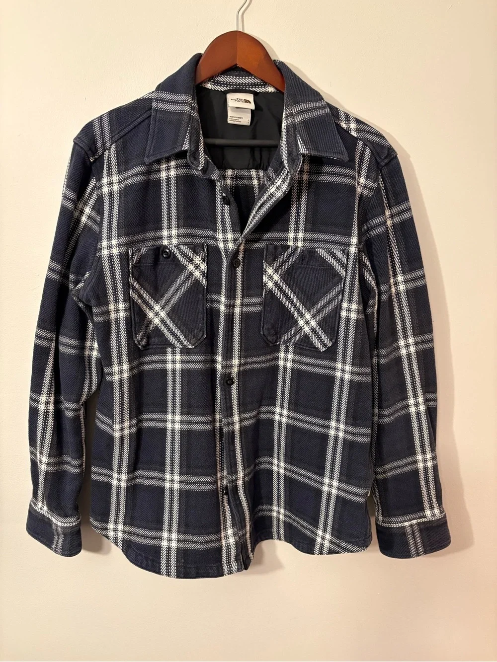 The North Face Navy Plaid Lined Flannel Shirt Jacket — Size L 🧥